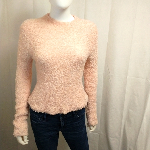 Zara Sweaters - Medium Fuzzy Zara Sweater